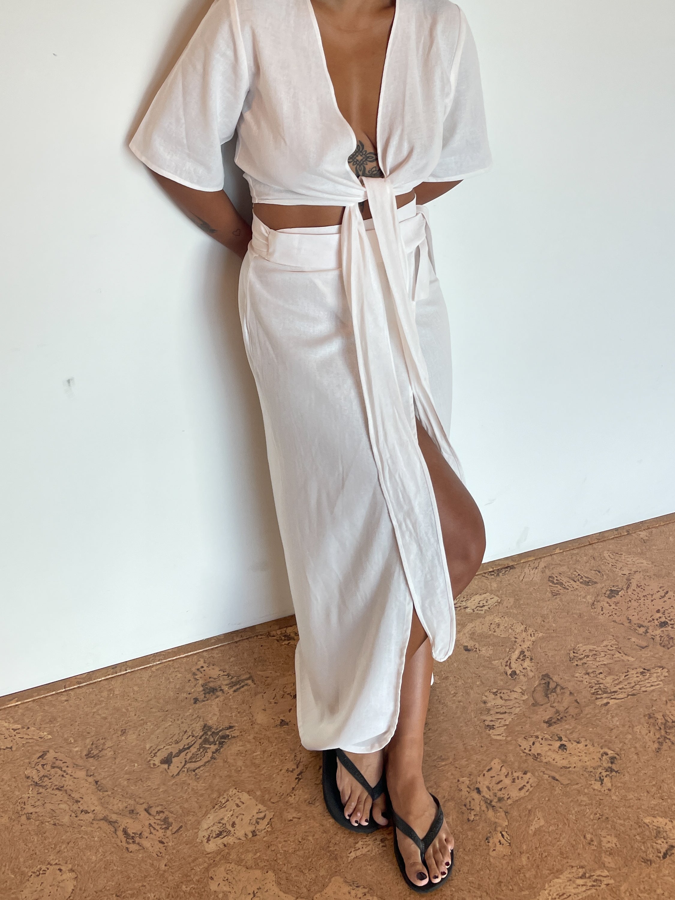 ultimate maxi skirt | white