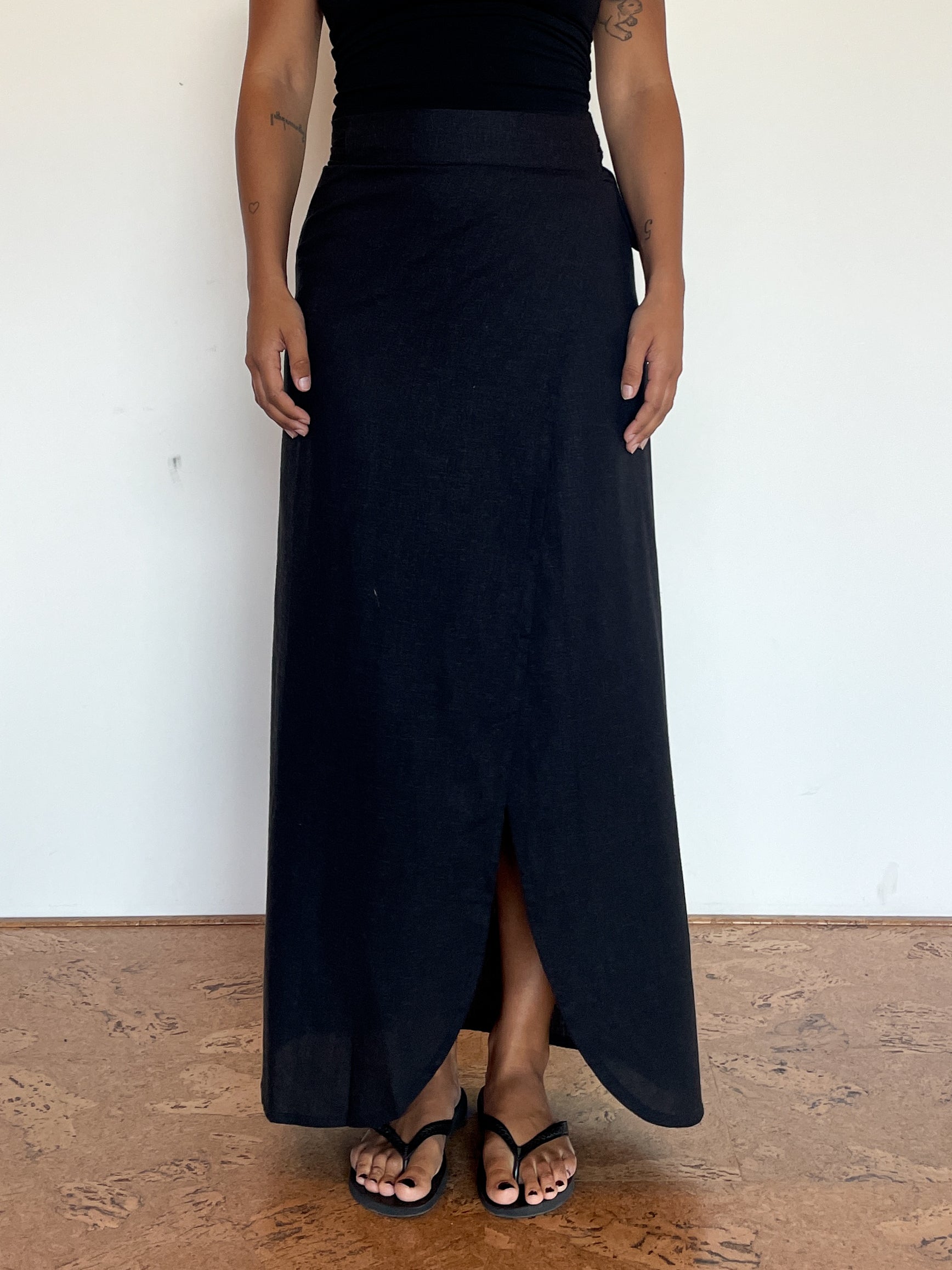 ultimate maxi skirt | black
