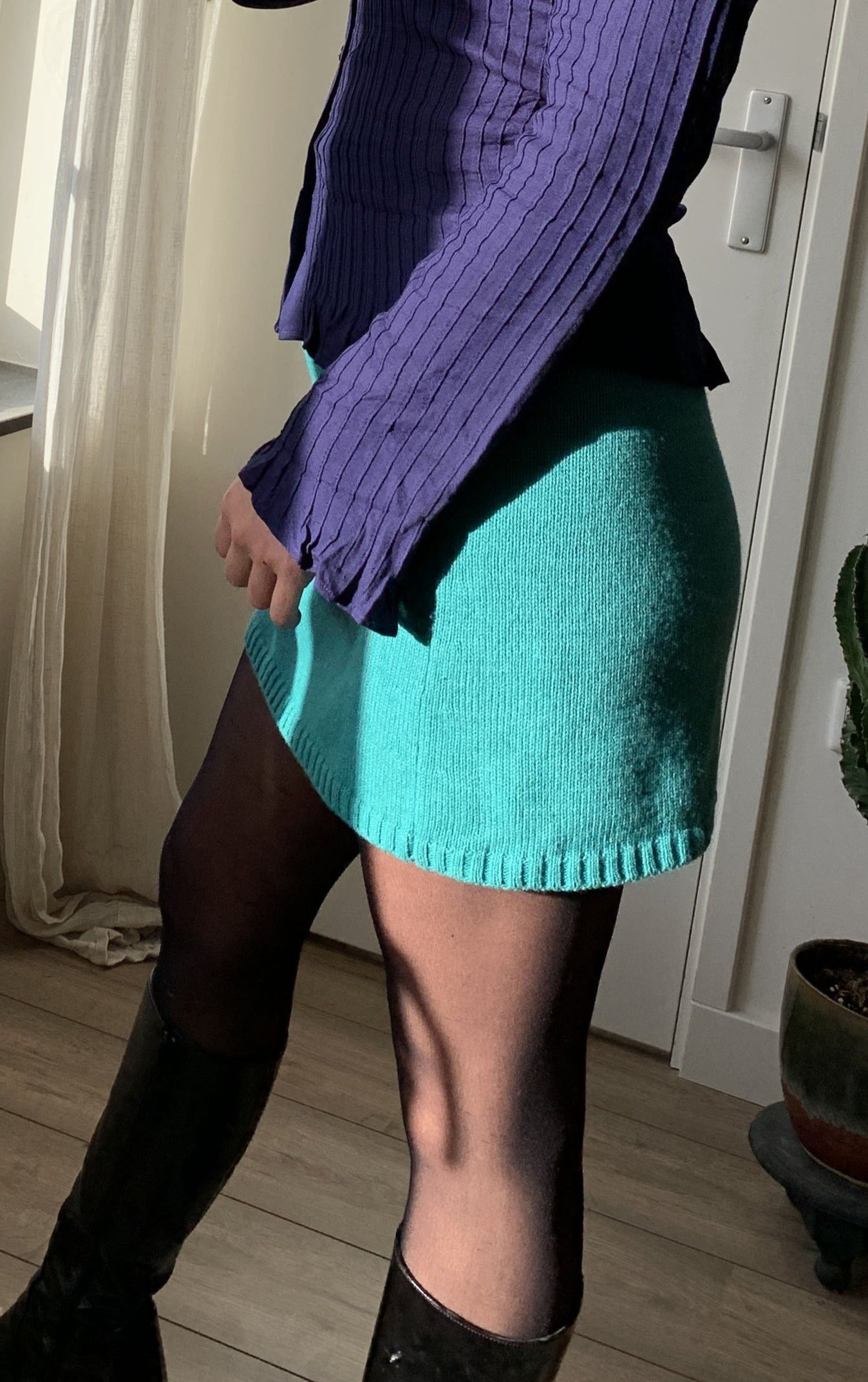 Knit Mini Skirt -Veronese
